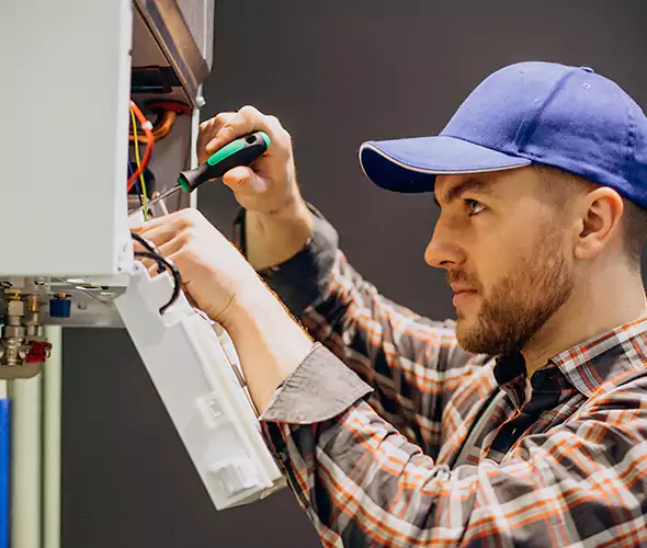 Expert Plumber for Tankless Water Heater Maintenance in Tukwila, WA: Schedule Professional Maintenance Services with Us