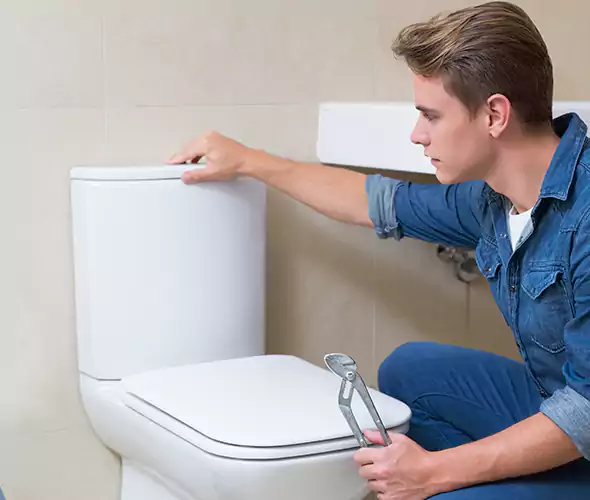 Expert Plumber for Toilet Replacement in Tukwila, WA: Schedule Affordable Toilet Replacement Services with Us