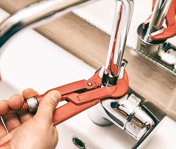 Expert Leak Repair Plumber in Tukwila, WA
